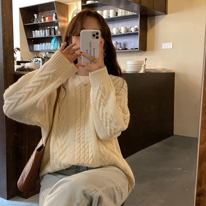 Women's Heavy Cable Knit Sweater